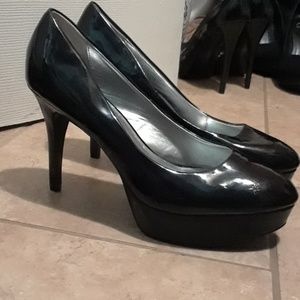Guess heels